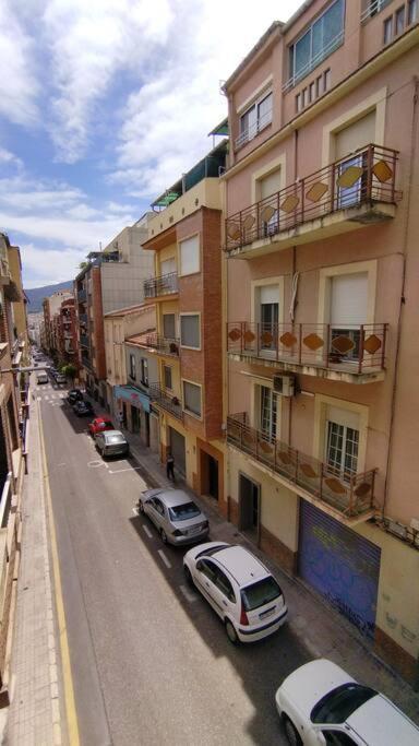 Charming Three Bedroom Apartment In Alcoi Exteriör bild